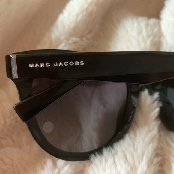 Brand New Retro Marc Jacobs Sunglasses main image 5